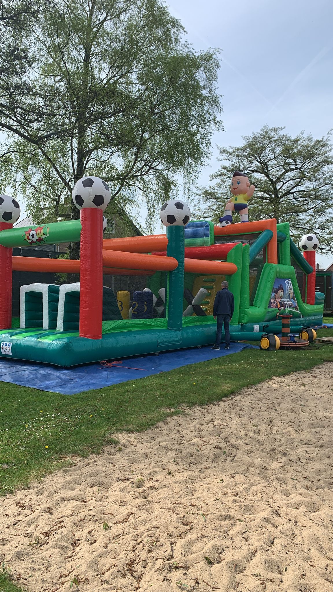 Stormbaan 14x3,8 m - voetbal