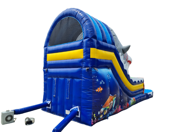 Glijbaan haai, met bad - 8,4x3,3 m 