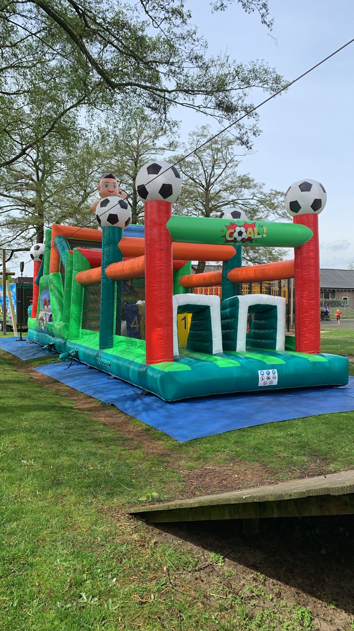 Stormbaan 14x3,8 m - voetbal